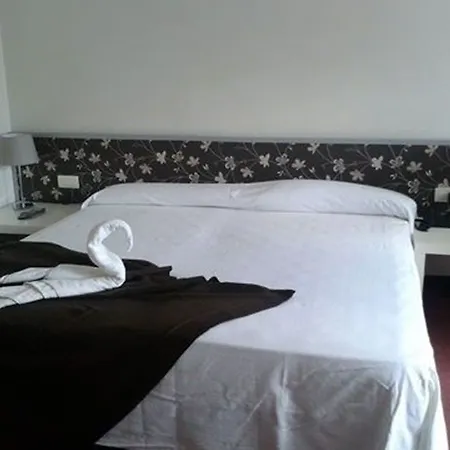 Отель San Blas Абадиано-Селайета