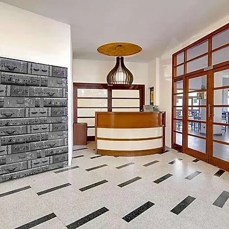 San Blas Hotel